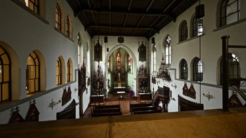 Innenraum der Herz-Jesu-Kirche
