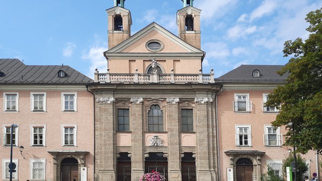 St. Johannes Spitalskirche - Südfassade