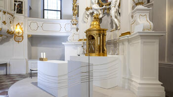 Ansicht Neugestaltung Altarraum, Pfarr- und Wallfahrtskirche Maria, Mutter vom Guten Rat in Böckstein.