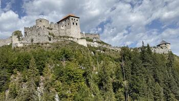Burg Ehrenberg mit barockem Hohen Stock