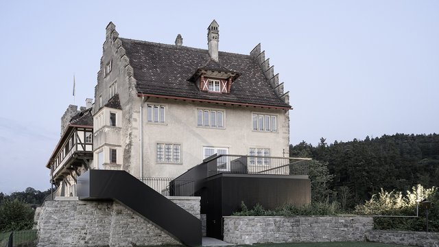 Westansicht Terrassenbau Schloss Wolfurt