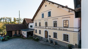 Aussenansicht Furthmühle Pram