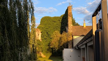 Blick in s Innere der Ruine