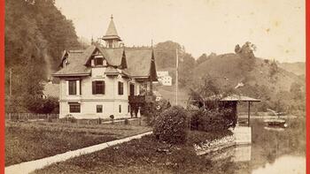 historische Ansicht der Spitzvilla, ehemals Villa Harrach in Traunkirchen