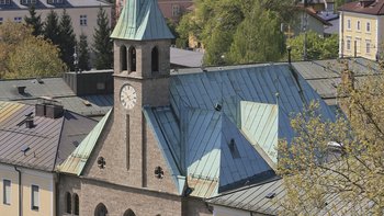 Herz-Jesu-Kirche in der Riedenburg