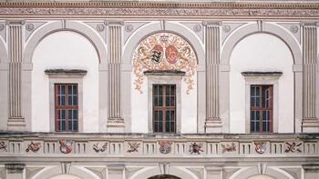 Renaissance Innenhof mit Blendemauer