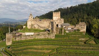 Burg Glanegg heute