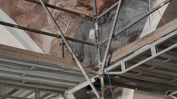 Spannende Entdeckung des Freskos in der Kuppelvierung
