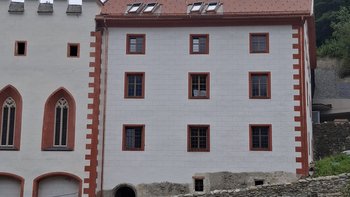 Ansicht Rissgebäude während der Umbauphase